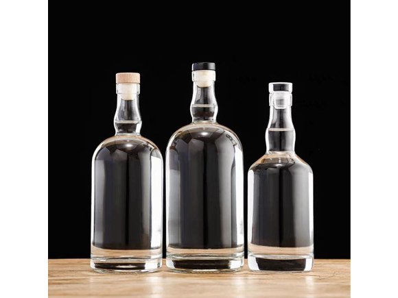 500ml 750ml 1000ml Empty Gin Tequila Whisky Vodka Glass Bottle for Liquor with Cork