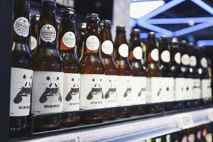 brown glass beer bottle