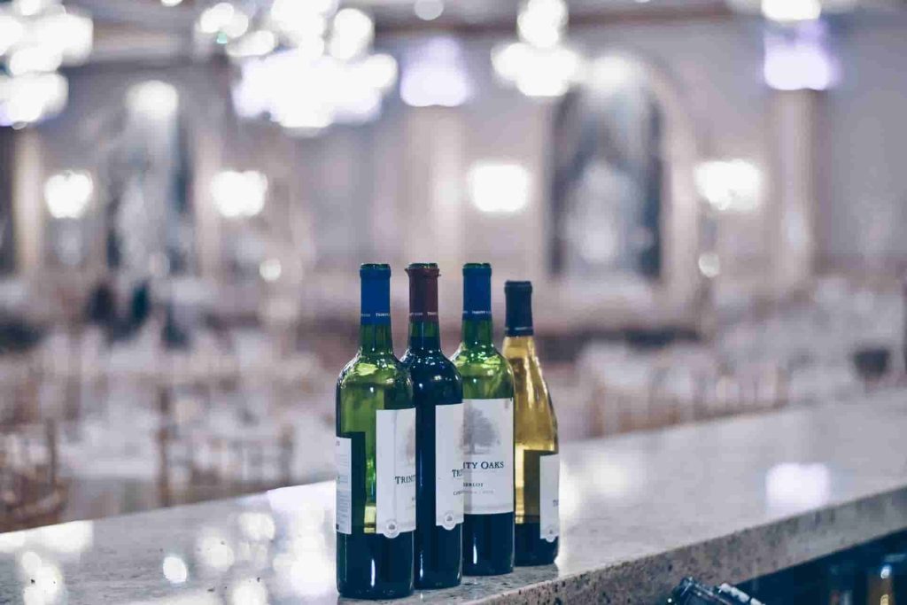 roetell glass wine bottle