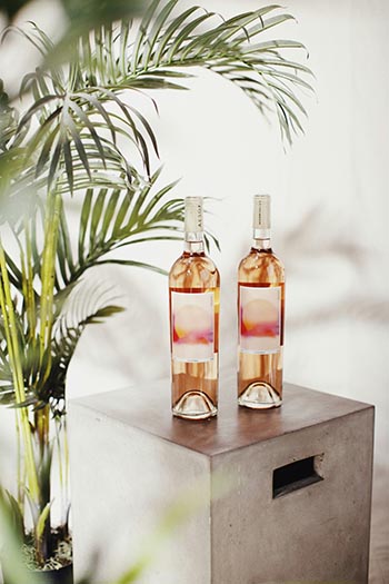 clear glass wine bottles