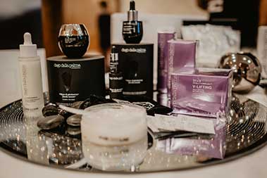 glass cosmetic jars wholesale