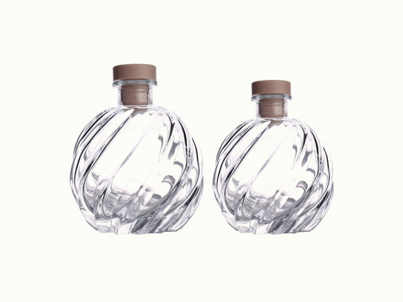 110ml/250ml Round Carved Aroma Bottle