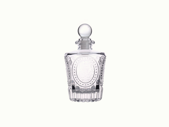 150ml Conical Embossed Aromatherapy Bottle Decorative Glass Bottle