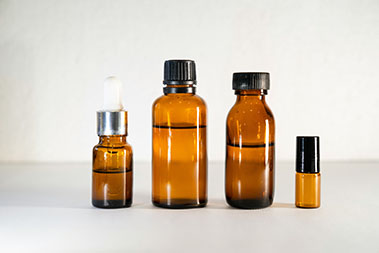 glass essential oil bottles