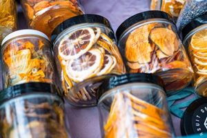 glass food storage jars