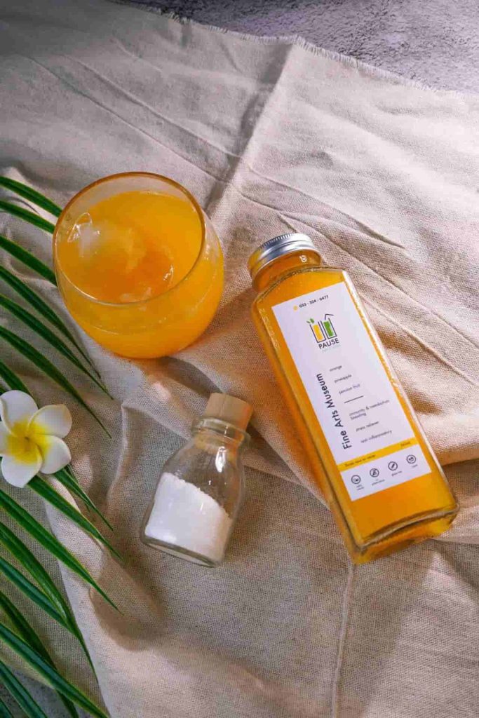 square glass juice bottle with lid supplier