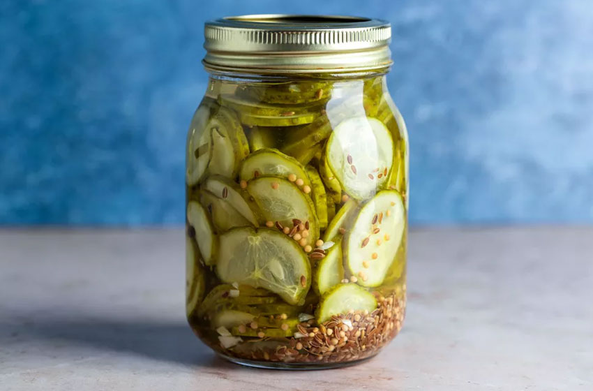 round glass pickle jar with lid wholesale