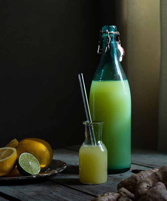 juice bottles with lids