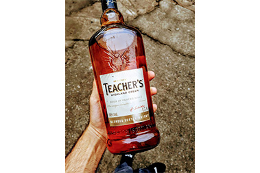 glass liquor bottle wholesale