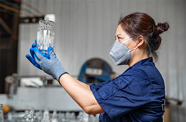 glass bottle quality control