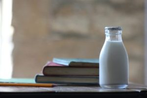 glass milk bottle wholesale