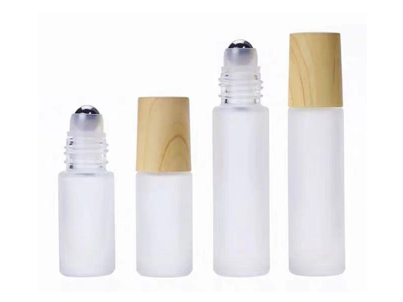 5ml 10ml Frosted Glass Roll On Bottles with Wooden Lids