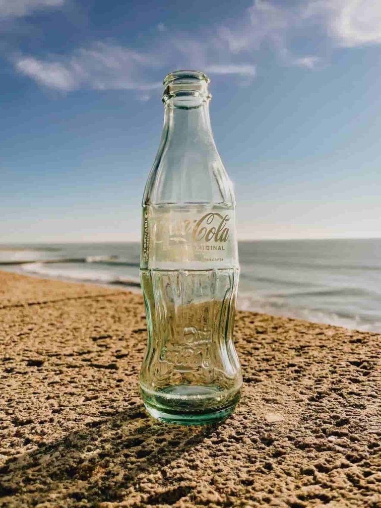 soda drink glass bottle