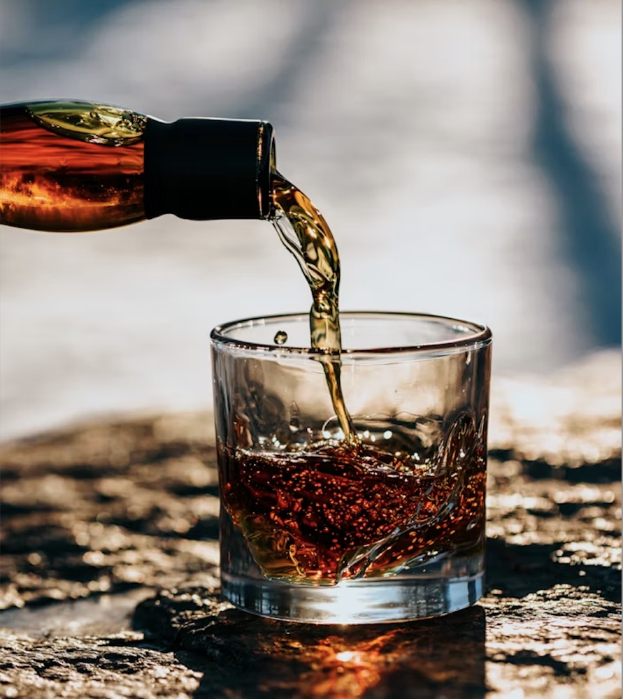 whiskey bottle and glass cup wholesale