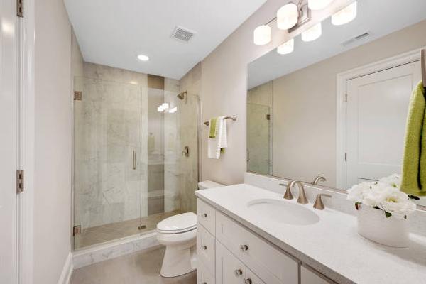 Luxury Bathroom Remodel: Creating a Spa-Like Retreat at Home